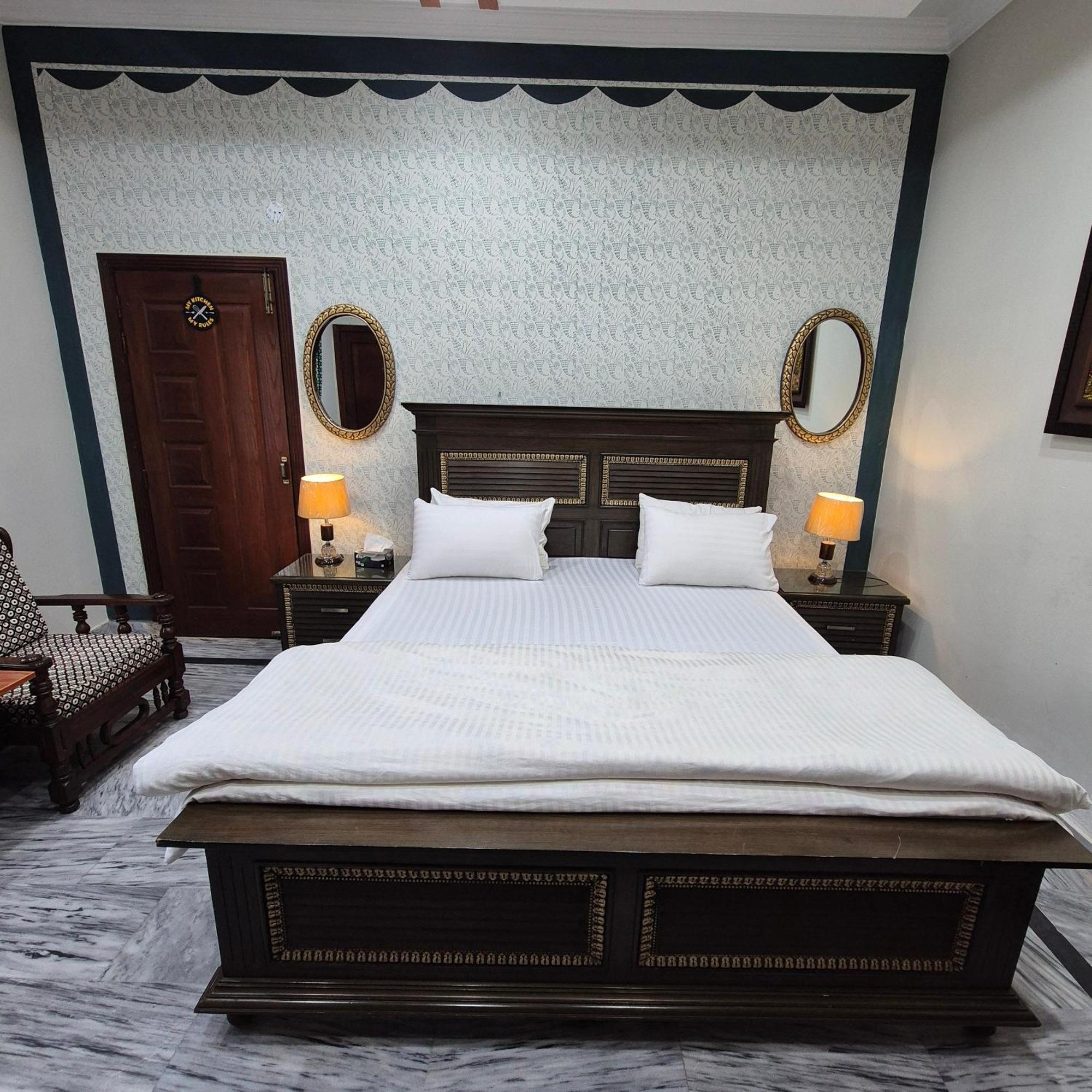 Roof Top Resort Murree Exterior photo